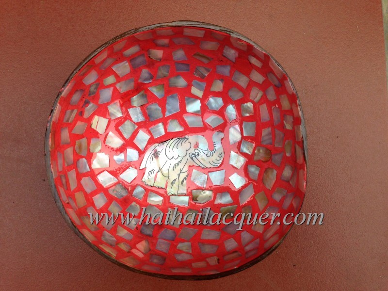 HT5913 Vietnam lacquer mother of pearl coconut bowl