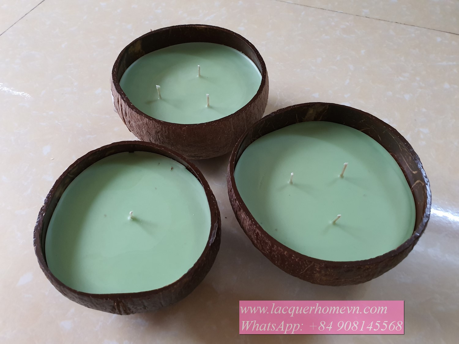 SOywax canddle coconut shell bowl